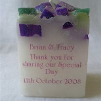 Re: HIB?? does anyone sell / make personalised unity candles / personalised candles???