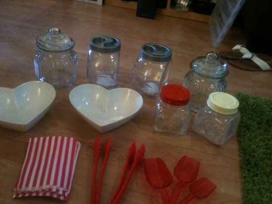 Re: Candy Jars/ Bottles