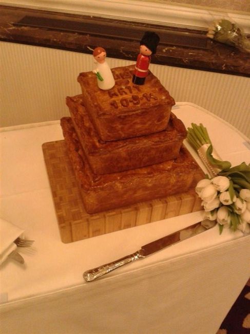 Re: Pork pie wedding cake flash