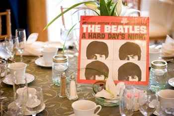 Not long now.. Our Purple and Teal rocking wedding - Quick Flash