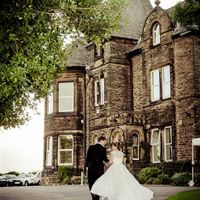 Re: Any other brides wearing Ronald Joyce - Patience? Help with accessories please :)