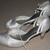 Ivory satin bridal shoes, Size 7 wide fit
