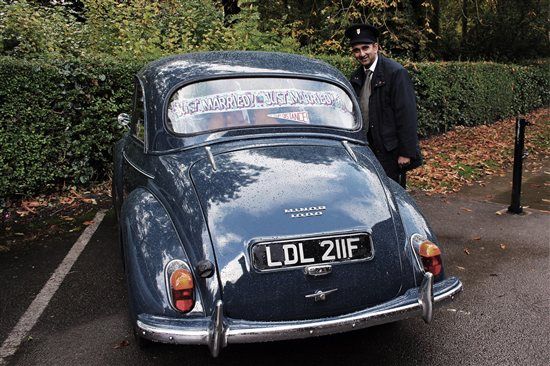 Re: ***Knitting Vixen's DIY, chilled vaguely vintage wedding. REPORT 17th Sept 2011 ****