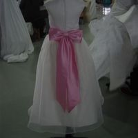 Re: RERe: RERe: flowergirl dresses, show me some pics please