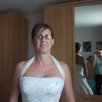 Re: Can we get a post of pics showing everyone's dresses please??