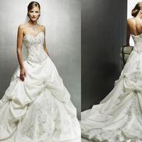 Is it possible to find a dress for under £700 - 1