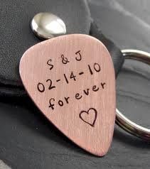 Re: Different Groom's Gifts