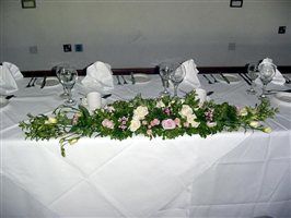 Re: Top table decoration