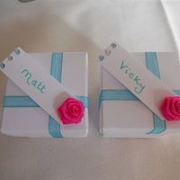 Re: turquoise scheme: how to find ribbons, balloons, umbrellas? / make-up problem