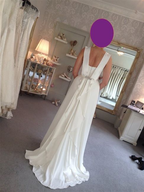 Going to 'meet' my dress later! now with **FLASHES**