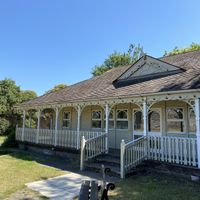 When to send invites out for a bank holiday wedding - 1