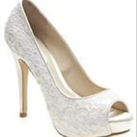 Re: Wedding Sale Bargains