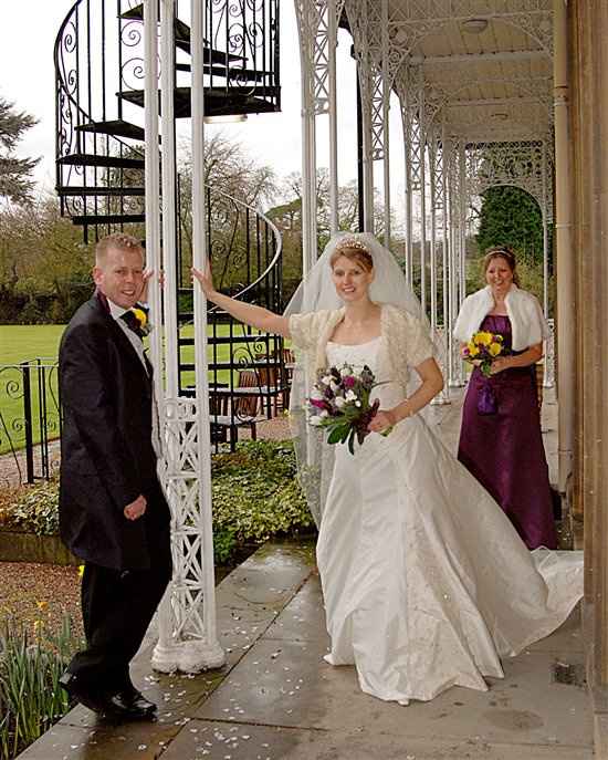 Re: To those that had their dresses made for them...