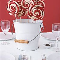 Re: Last Minute Centrepieces