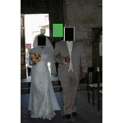 Re: Wanted size 10-12 wedding dress and table centre pieces (at least 8)