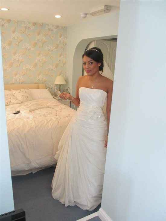 Re: WANTED: mermaid style dress size 8, e.g. Ronald Joyce Peace or Mori Lee Blu 4904