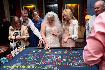 Re: Wedding entertainment advice - Interactive jukebox & Casino