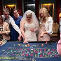 Re: Wedding entertainment advice - Interactive jukebox & Casino