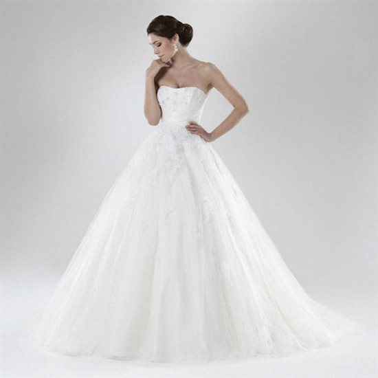 Strapless tulle / lace wedding dress size 16-18