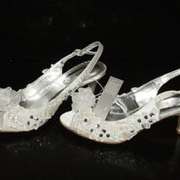 Re: Flash me your shoes ladies!