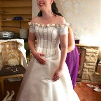 Re: Getting ready in the morning for a 1.30pm ceremony - Those married and photographer advice welco