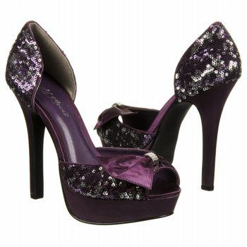 Re: lets all flash our wedding shoes!!!