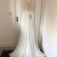 Looking for wedding dress size 8-10 for sale - 4