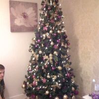 Re: Show me your wallpaper; go on!!