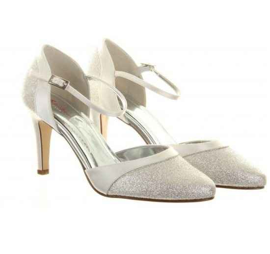 Re: Wedding shoes????