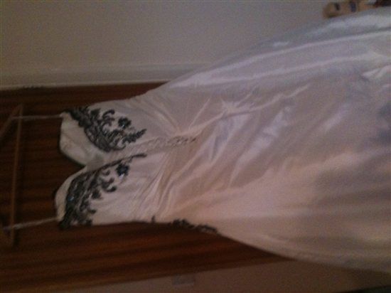 Re: Wanting to sell my wedding dress