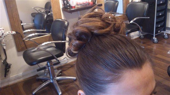 Re: Hate hair, hate makeup - wedding less than 3 weeks :-(