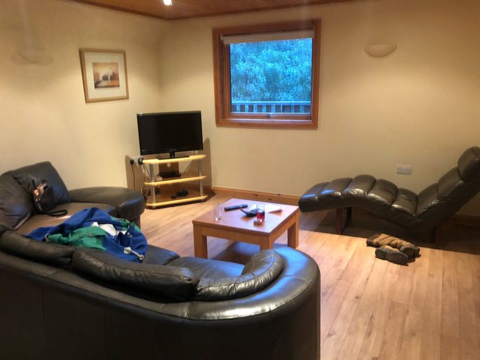 U.k. honeymoon (self catering due to Covid rules, May 2021) 4