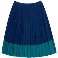 Fashion help - pleated skirt