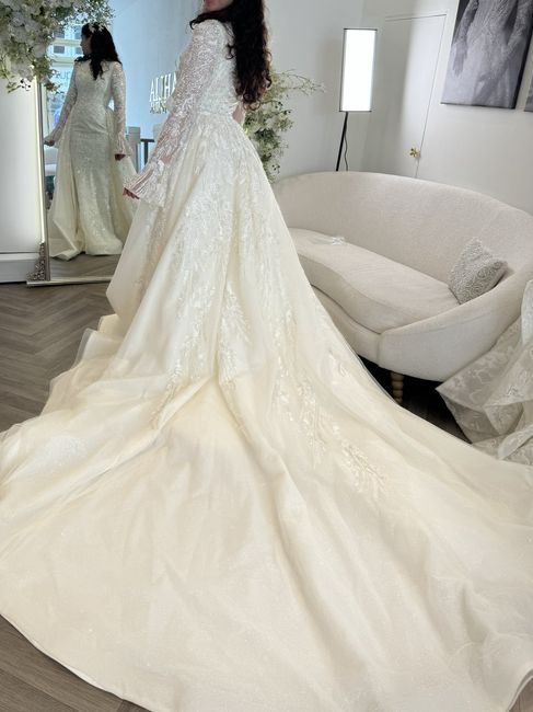 Selling my wedding dress 4