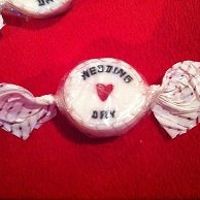 Busy wedding bee with *Flash*