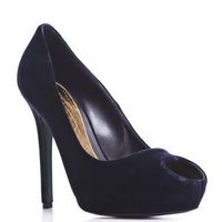 Re: Shoooooes! (How much are you spending?)