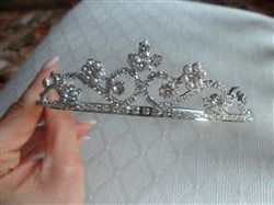 Re: WANTED - Hot Pink/Fuschia / Ivory