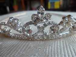 Re: WANTED - Hot Pink/Fuschia / Ivory