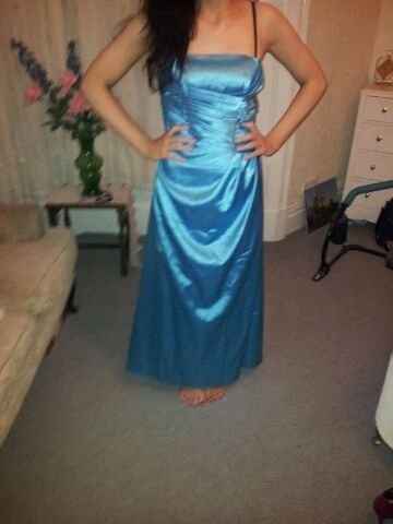 Beautiful size 8 turquoise bridesmaid dress