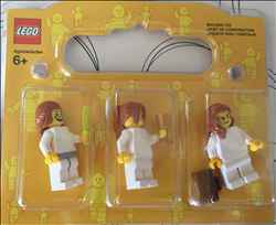 Re: Our Geeky Wedding - Planning Thread! :)