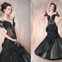 Re: flash ur unusual dresses plz :)