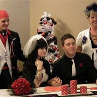 Re: tattoo's on brides?