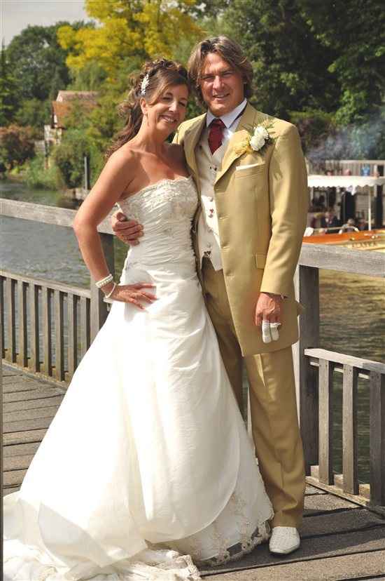 Re: Did anyone buy an online dress with great results??