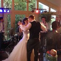 Woohoo! I'm a Mrs!! *flash* :D