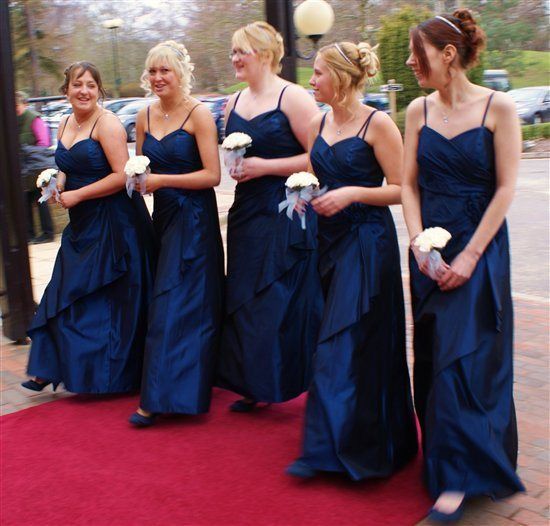 Re: I know it's been done before..... But... *Pretty please flash your Bridesmaids dresses!*