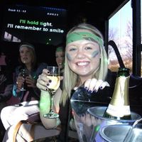 hen doo report... with 4 weeks and 4 days to goo!!! :)
