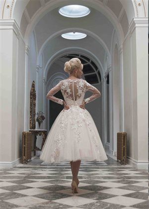 Re: 2 wedding outfits