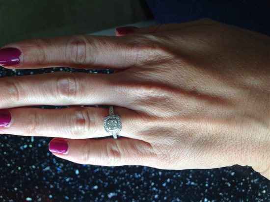 Re: October 2015 brides....