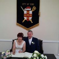 Re: CAKELADY'S BELATED SECRET VENUE WEDDING REPORT with flashes