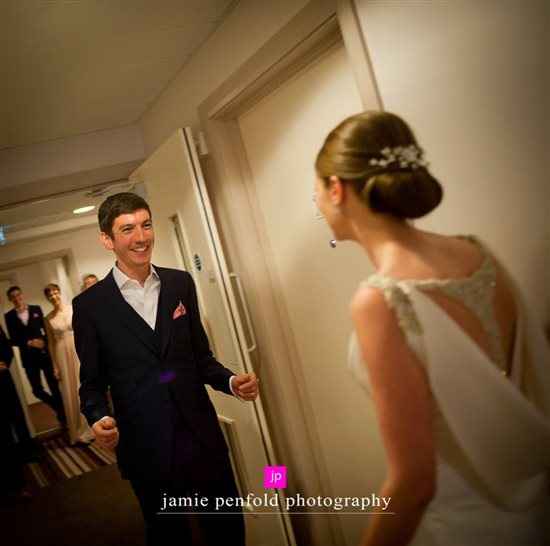 Re: Anyone for a dangerously long wedding report?